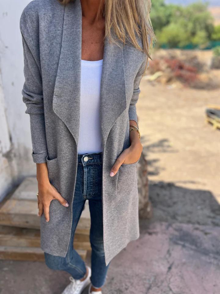 Nela Elegant Cardigan