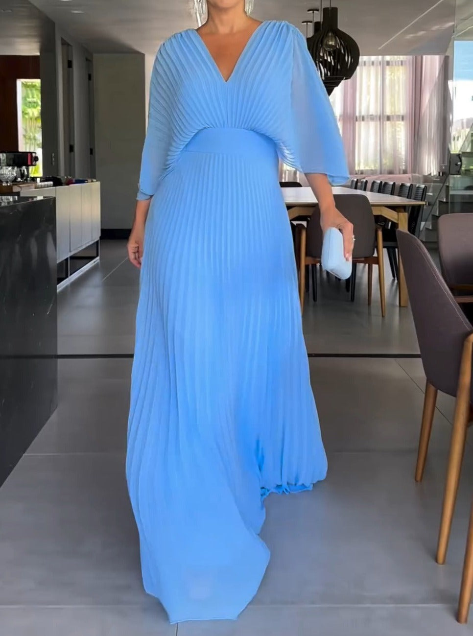 Adriana - Elegant Maxi Dress